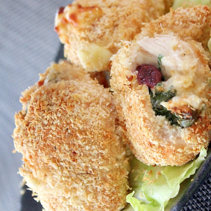 揚げない 鶏ささみのしそ梅チーズと大葉のチキンカツ レシピ 作り方 By ラムちゃん1224 楽天レシピ